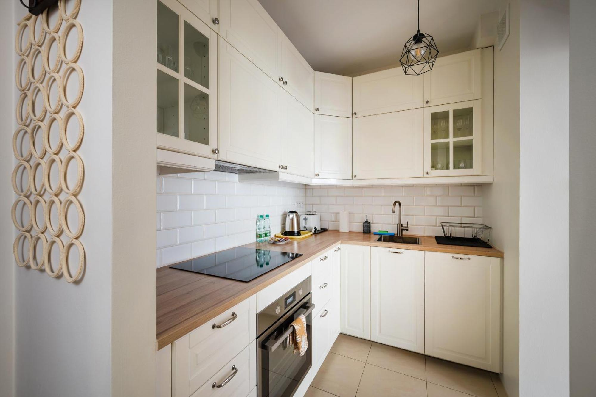 Metro Ksiecia Janusza Cosy Apartment Varsavia Esterno foto